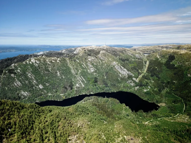 Dronefoto Svartediket Bergen Fotograf Levent Ultanur